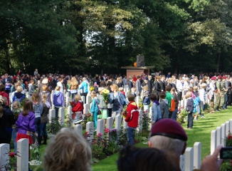 轰炸电话信息软件免费版